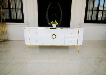 Meja TV Credenza Heira Modern