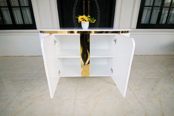 Meja TV Credenza Melviana