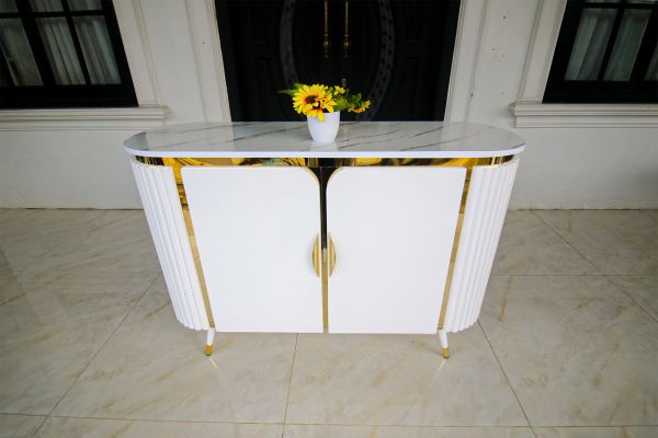 Meja TV Credenza Melviana